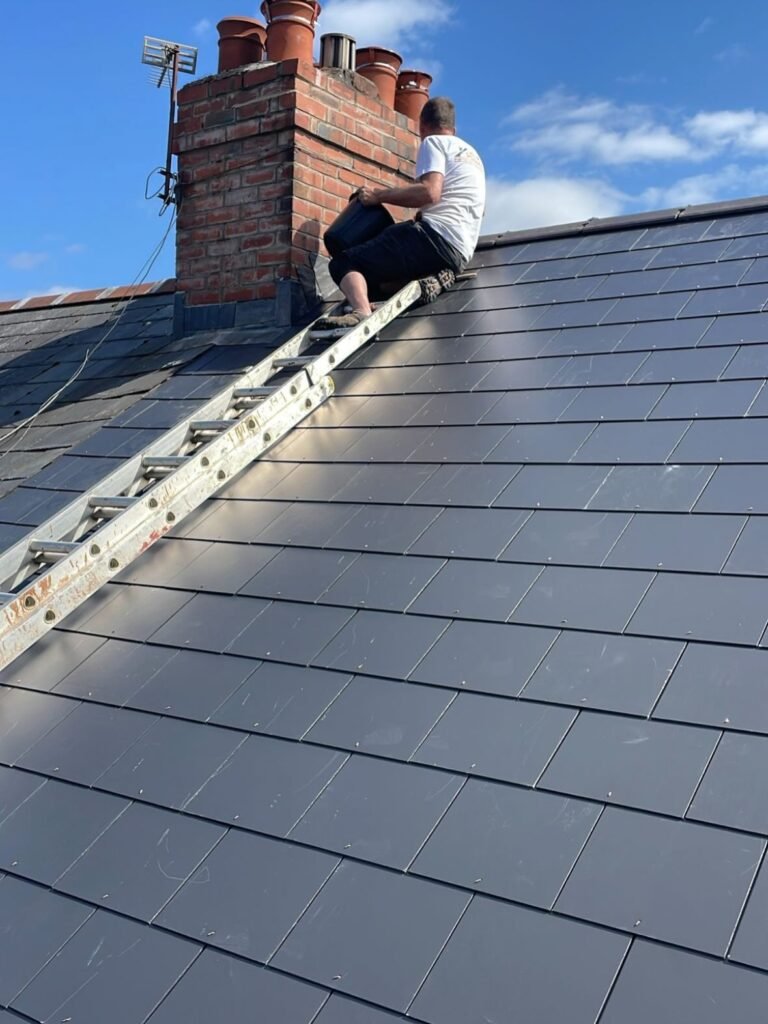 Roofer in Whitchurch Cardiff